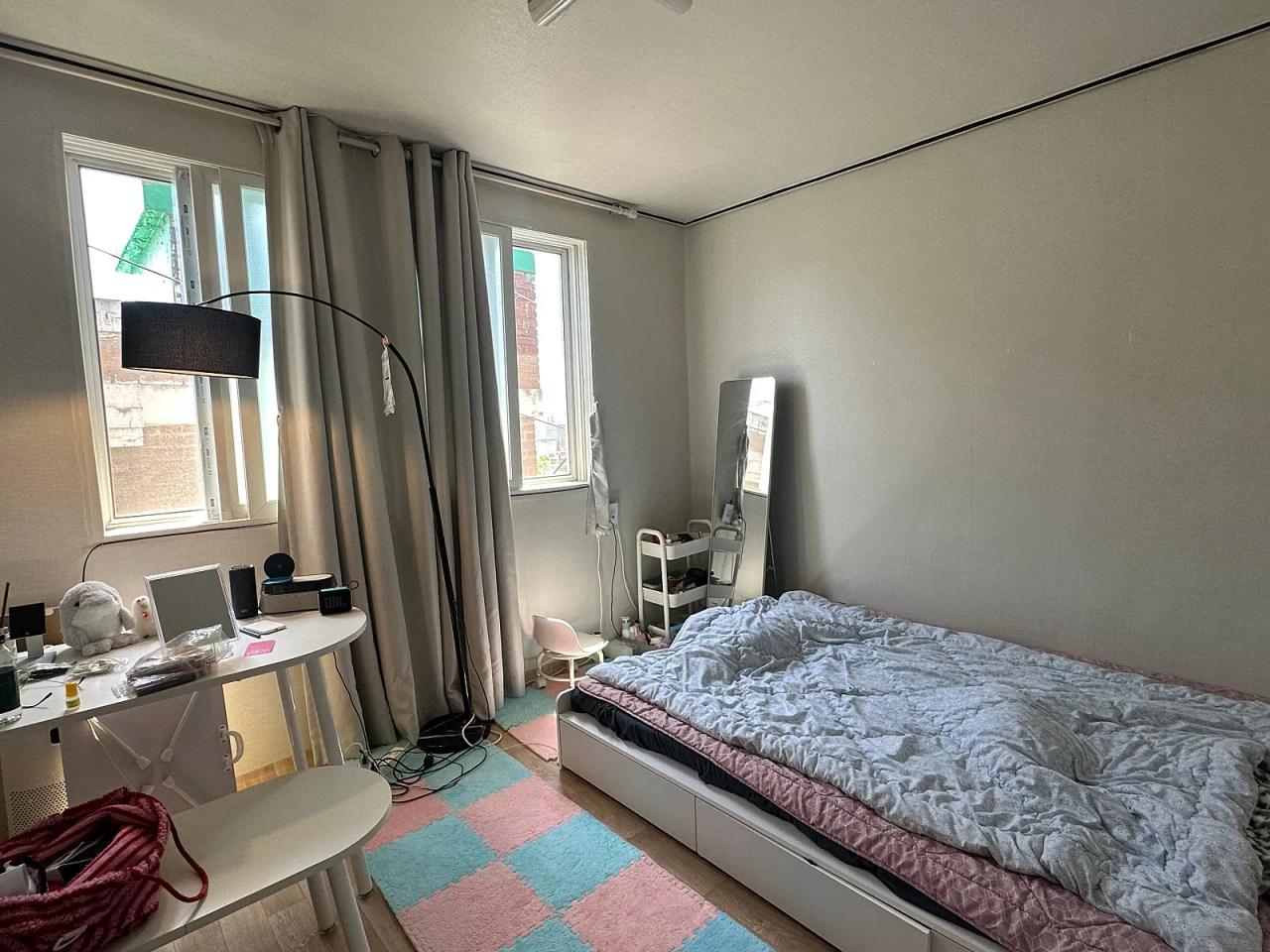 Room image 12
