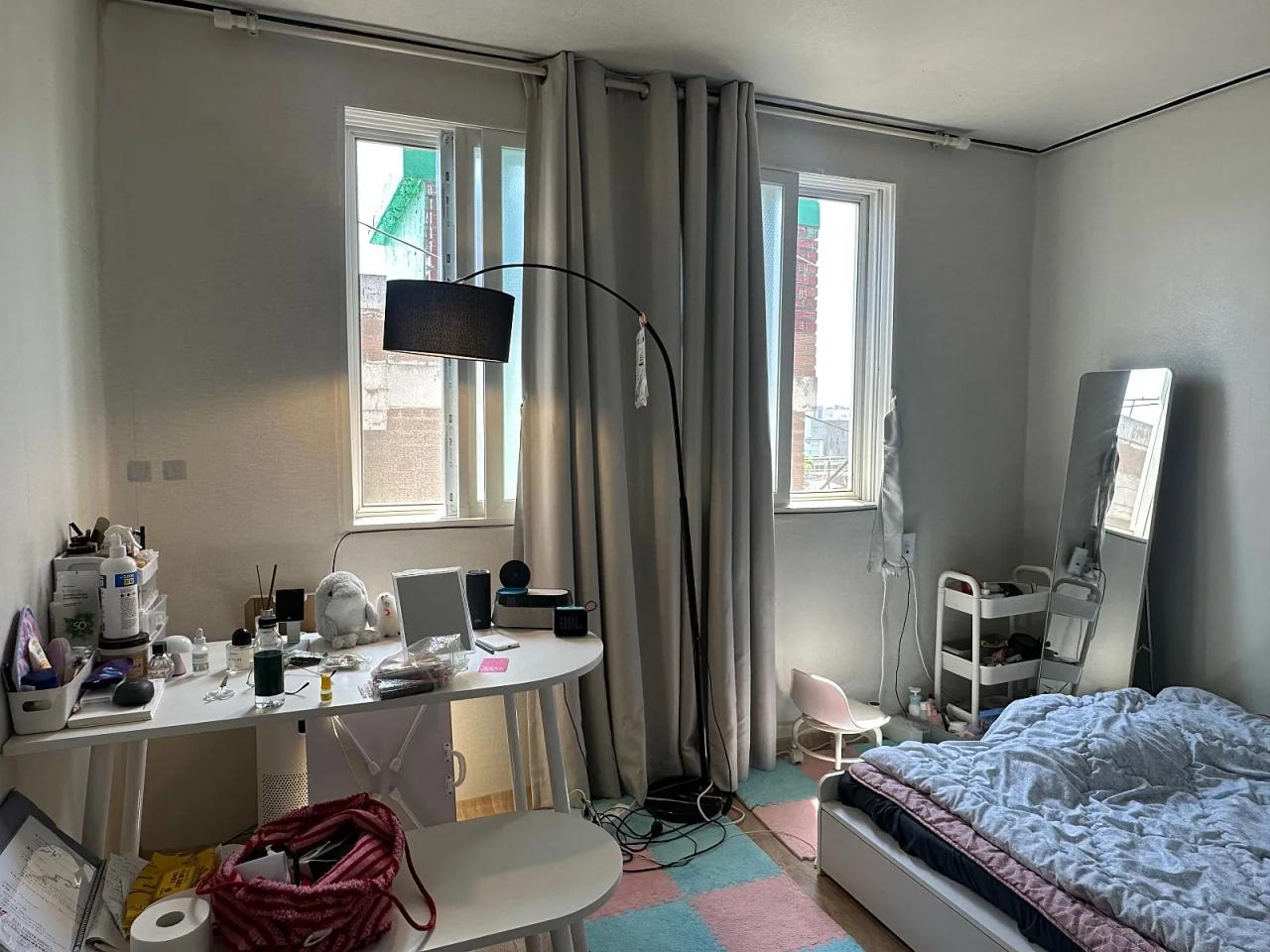 Room image 13