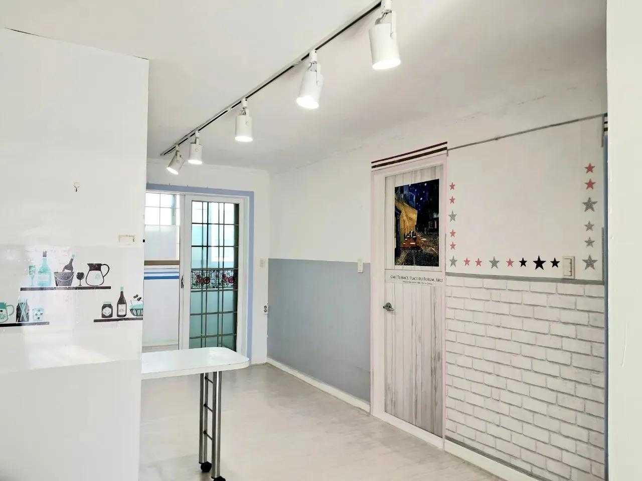 Room image 2