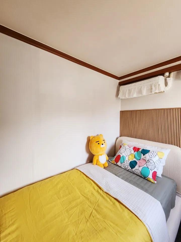 Room image 9