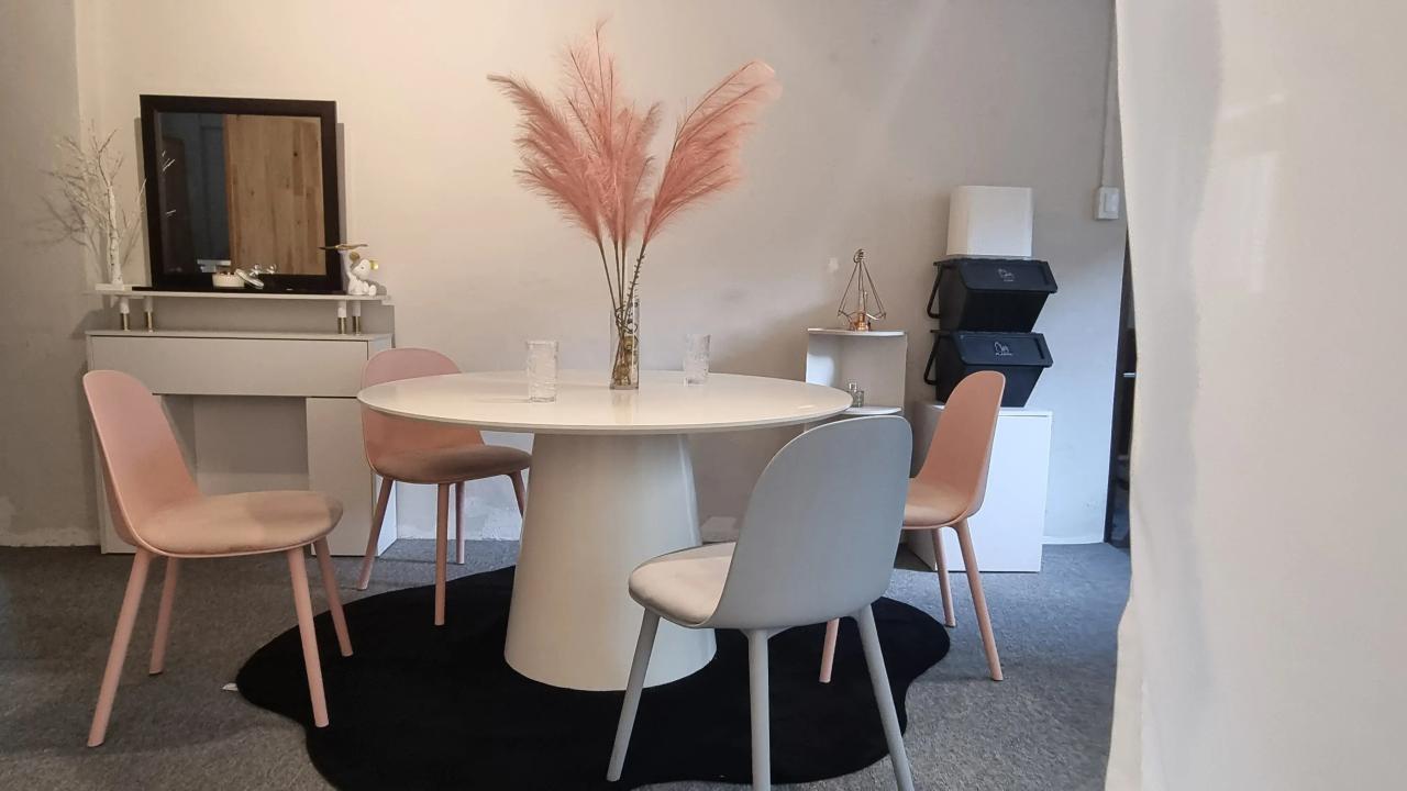 Room image 2
