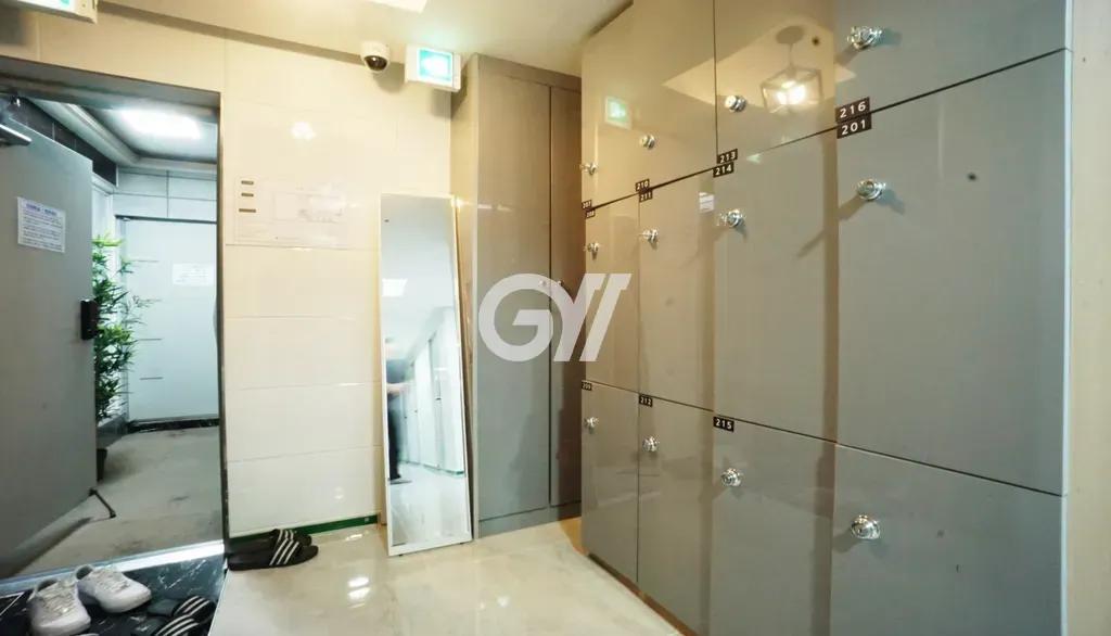 Room image11