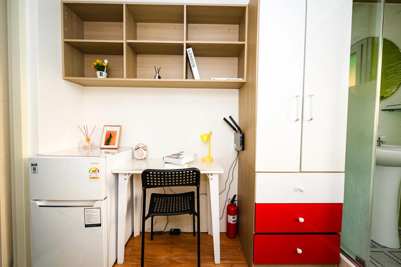 Room image 6