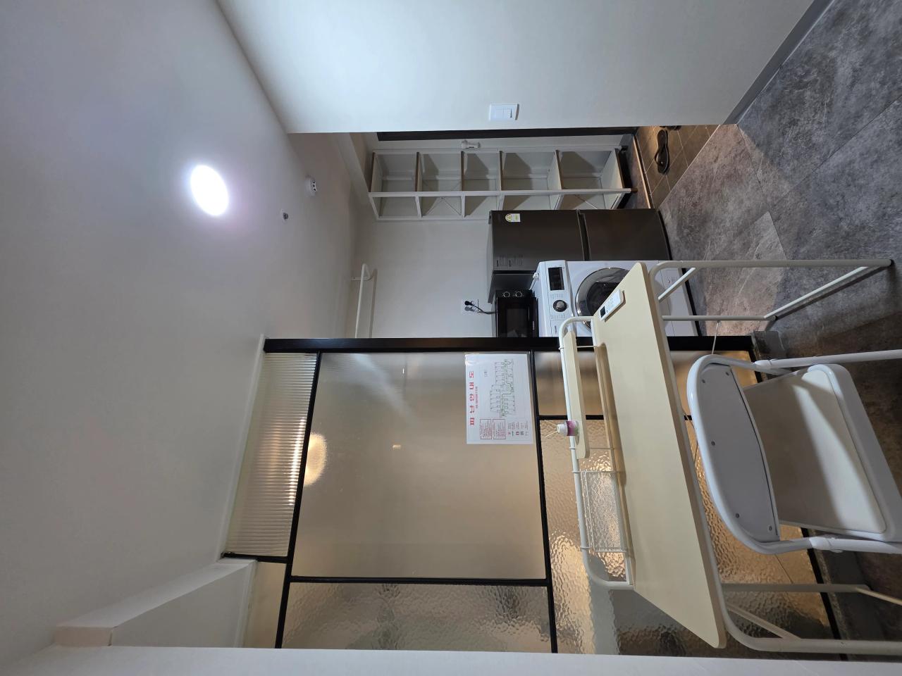 Room image 6