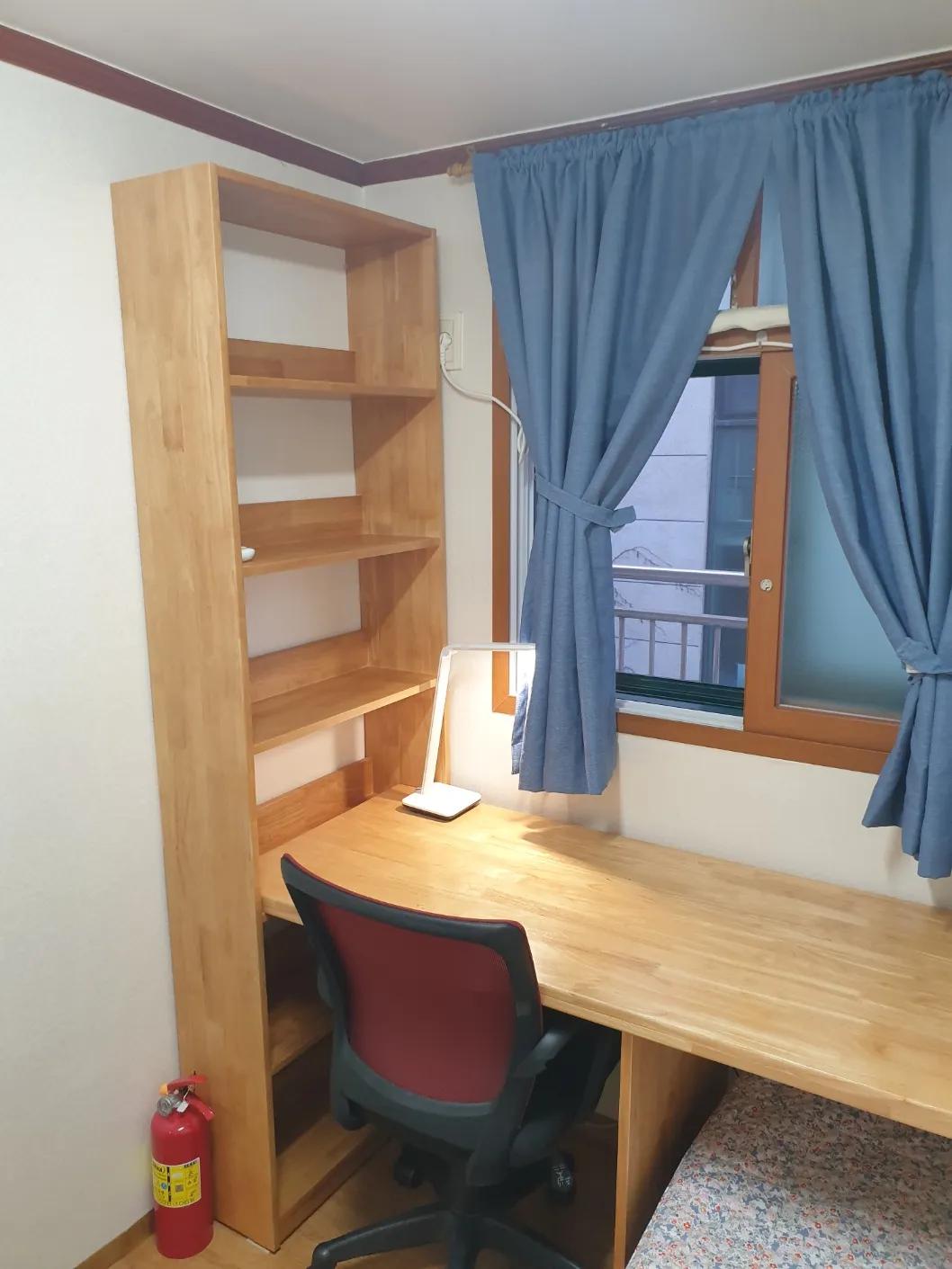 Room image 6