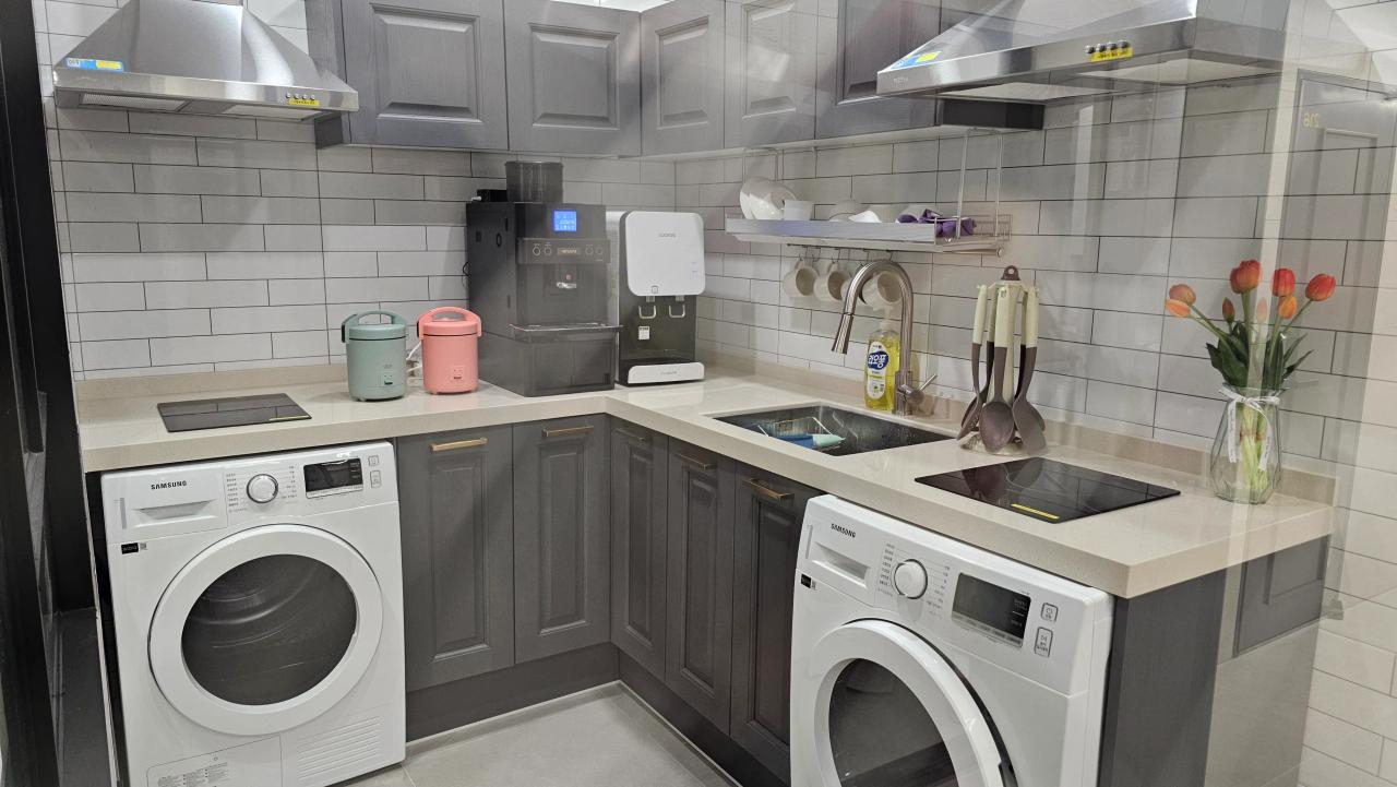 Room image 2