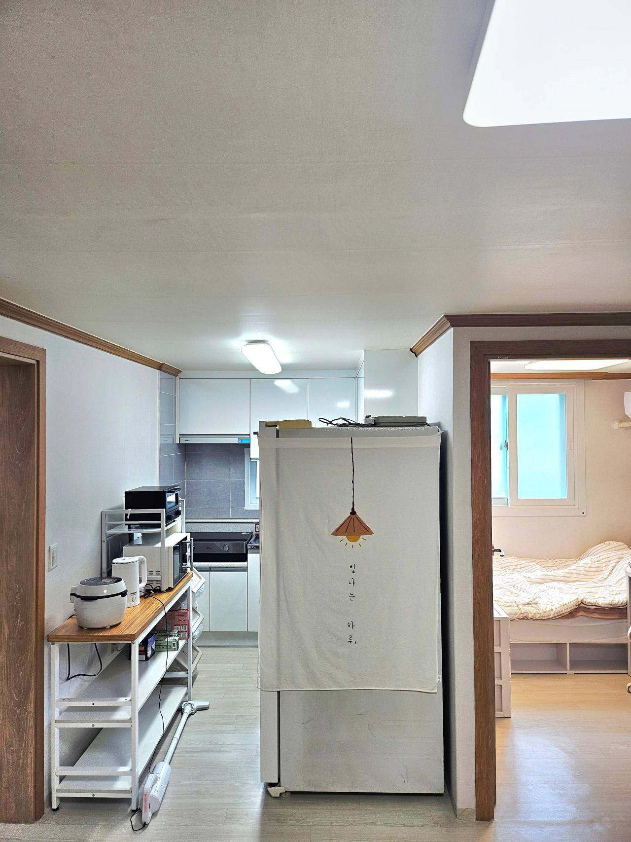 Room image 8