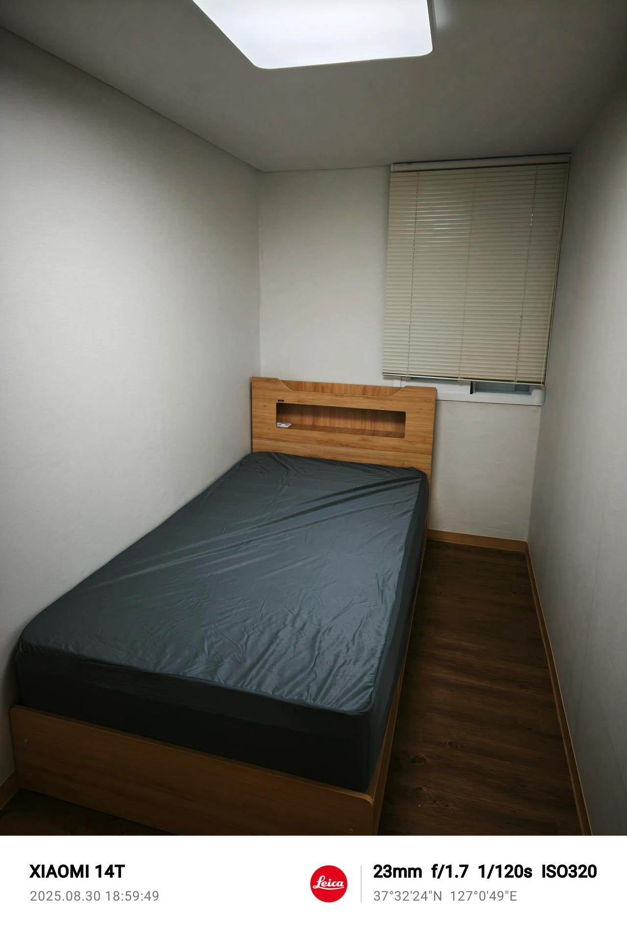 Room image 11