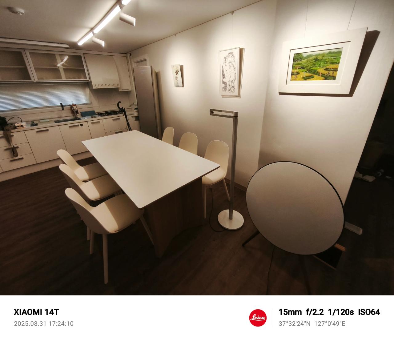 Room image 15