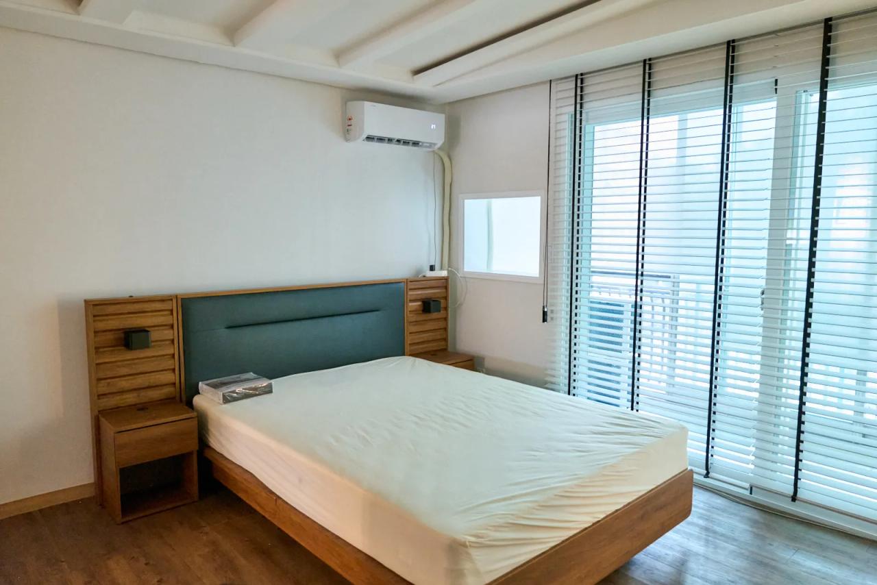 Room image 23