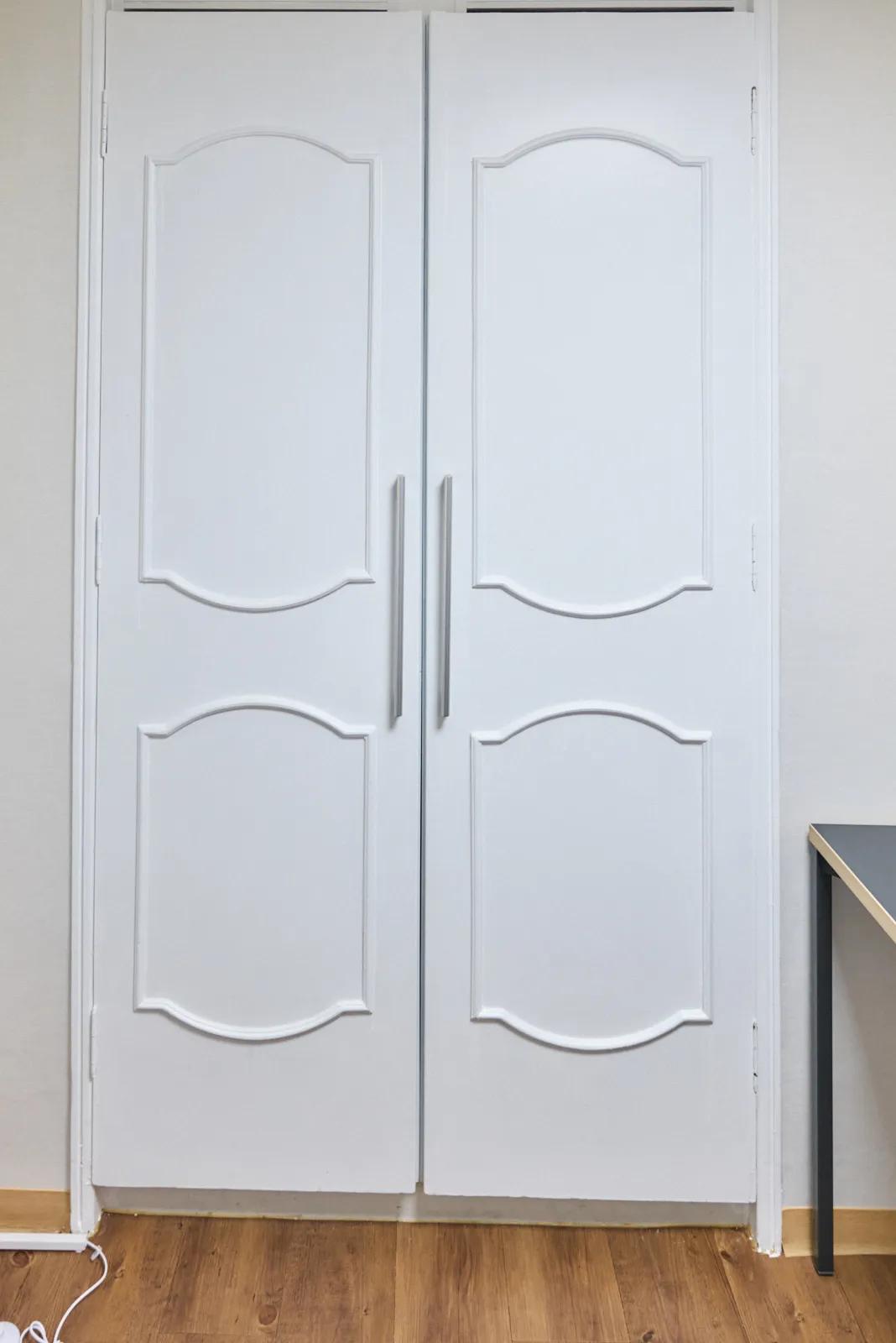 Room image 3