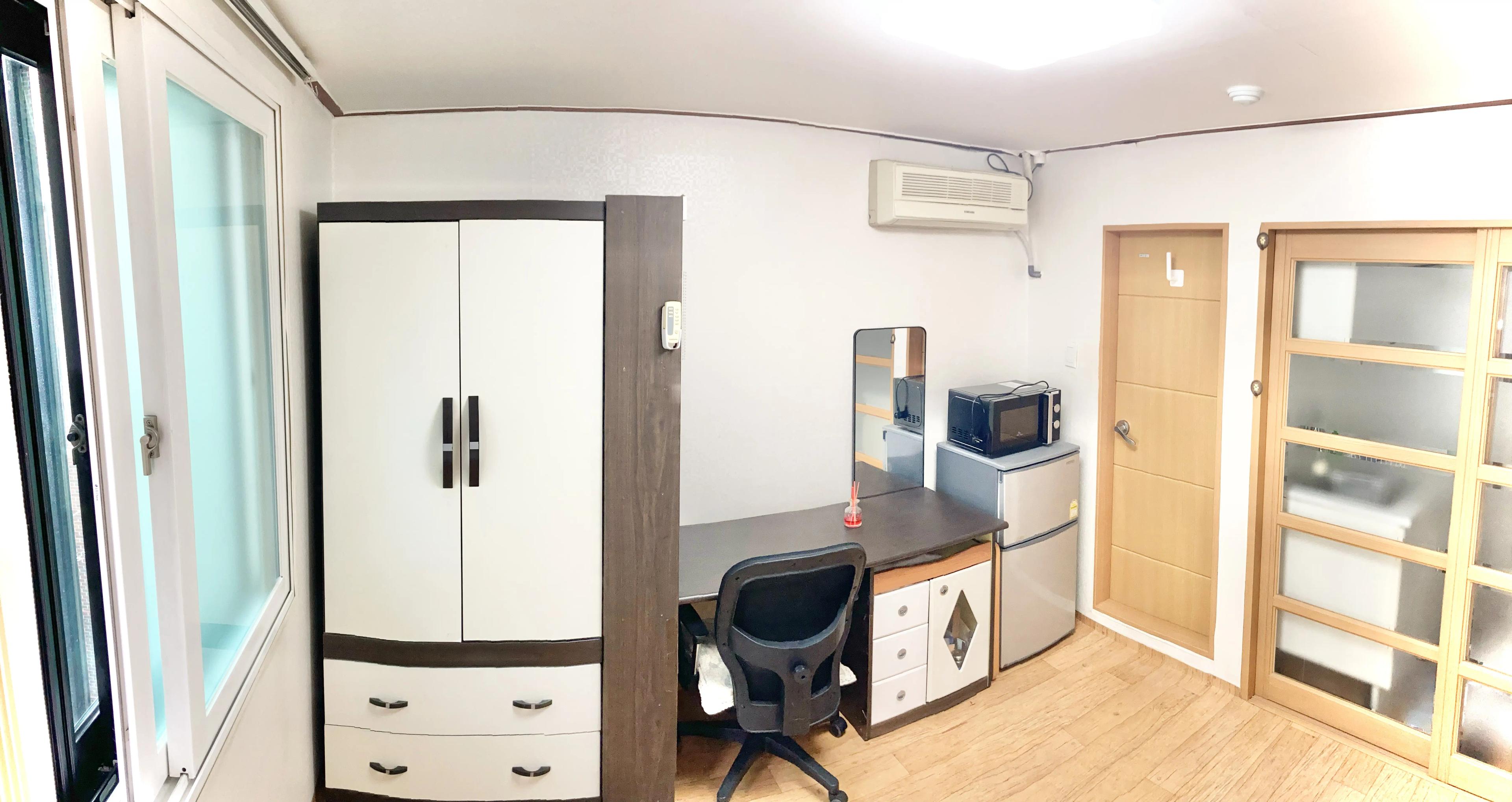 Room image5