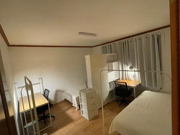 [Porsche] Suwon Station Male-Only Double Room