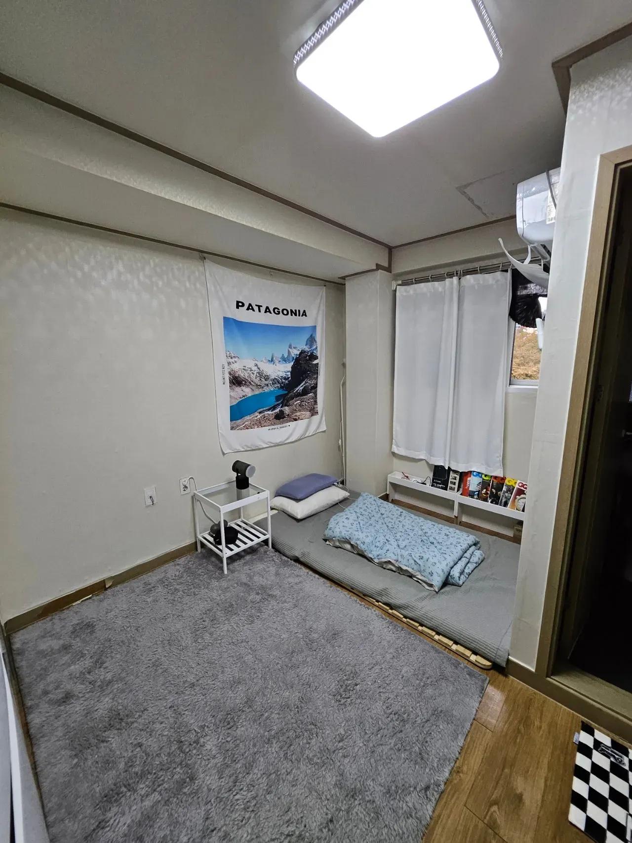 623-4 Gasan-dong, Geumcheon District, Seoul, South Korea ONEROOM $295