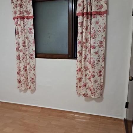 Subway Line 7 Jangseungbaegi Station, 600m walking distance, 1 room (separate kitchen), 300/30, immediate move-in available.
