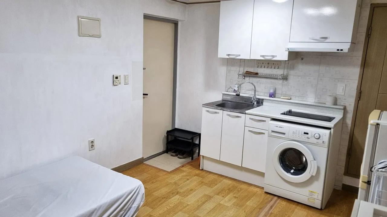 Seoul ONEROOM $308 6