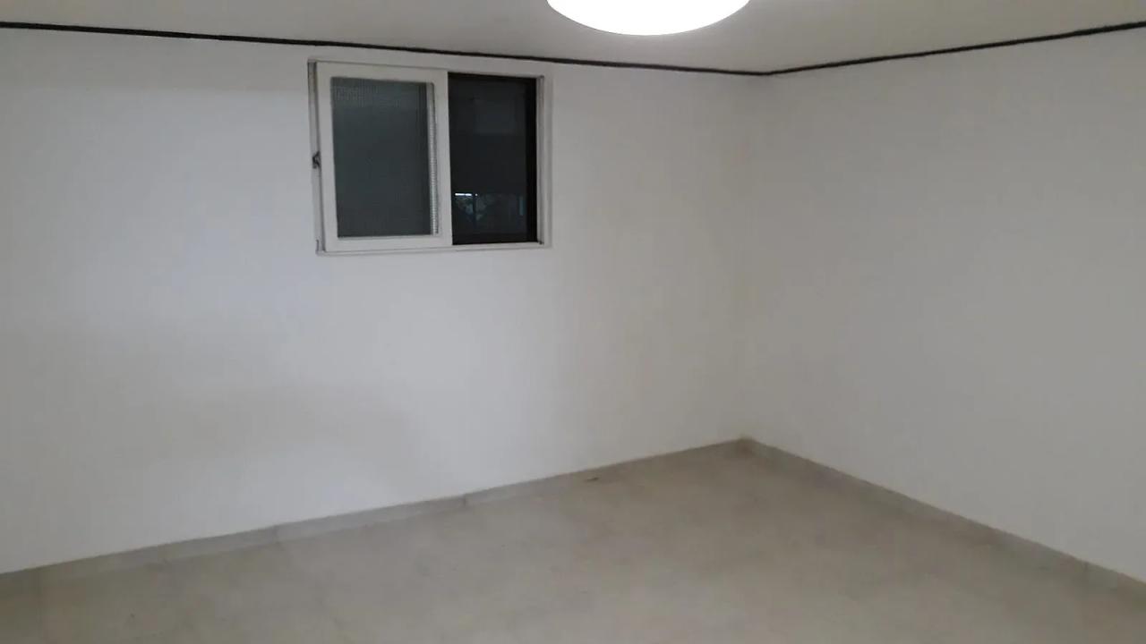 20 Janghan-ro 25-gil, Dongdaemun District, Seoul, South Korea ONEROOM ¥2,572