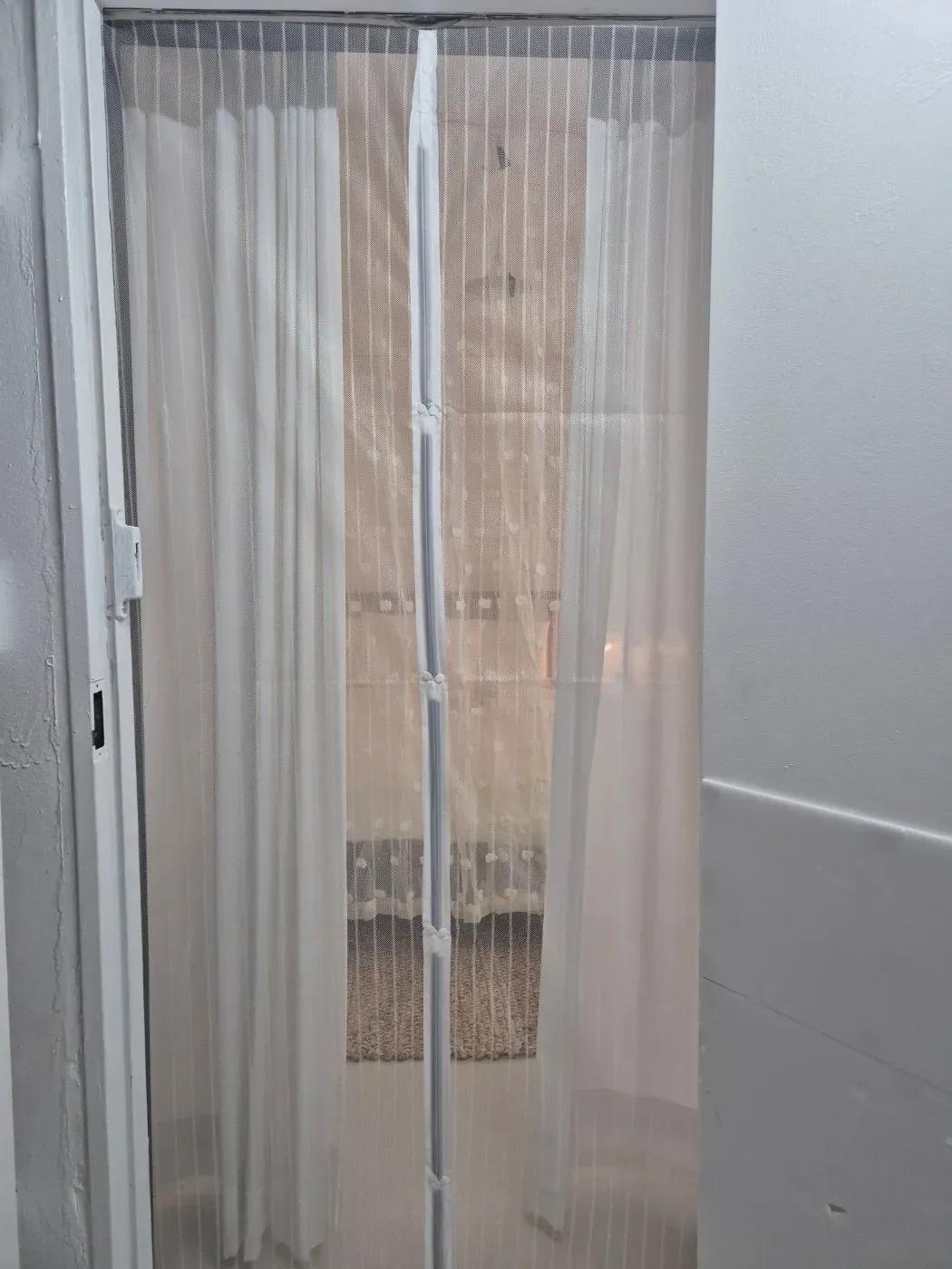Seoul ONEROOM [2BR apartment Monthly rent (wolse)] 5-minute walk from Noksapyeong Station, 2BR apartment with a courtyard, 10 minutes from Itaewon, 5 minutes from Haebangchon, 390/160