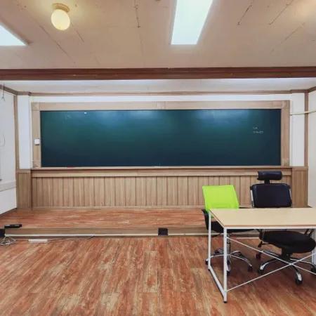 Cho thuê toàn bộ tầng 2 văn phòng ở Chuncheon, 39 pyeong