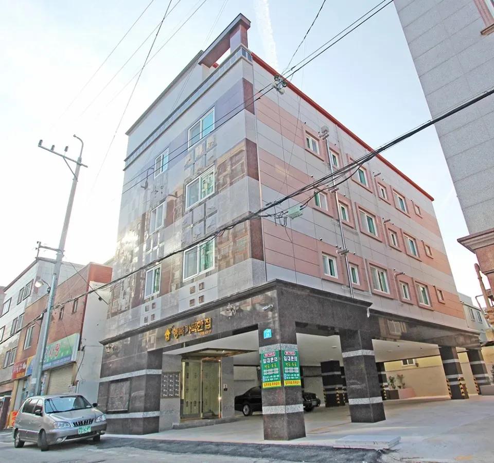 Jami-ro 39beon-gil, Buk-gu, Gwangju, South Korea ONEROOM ¥1,543