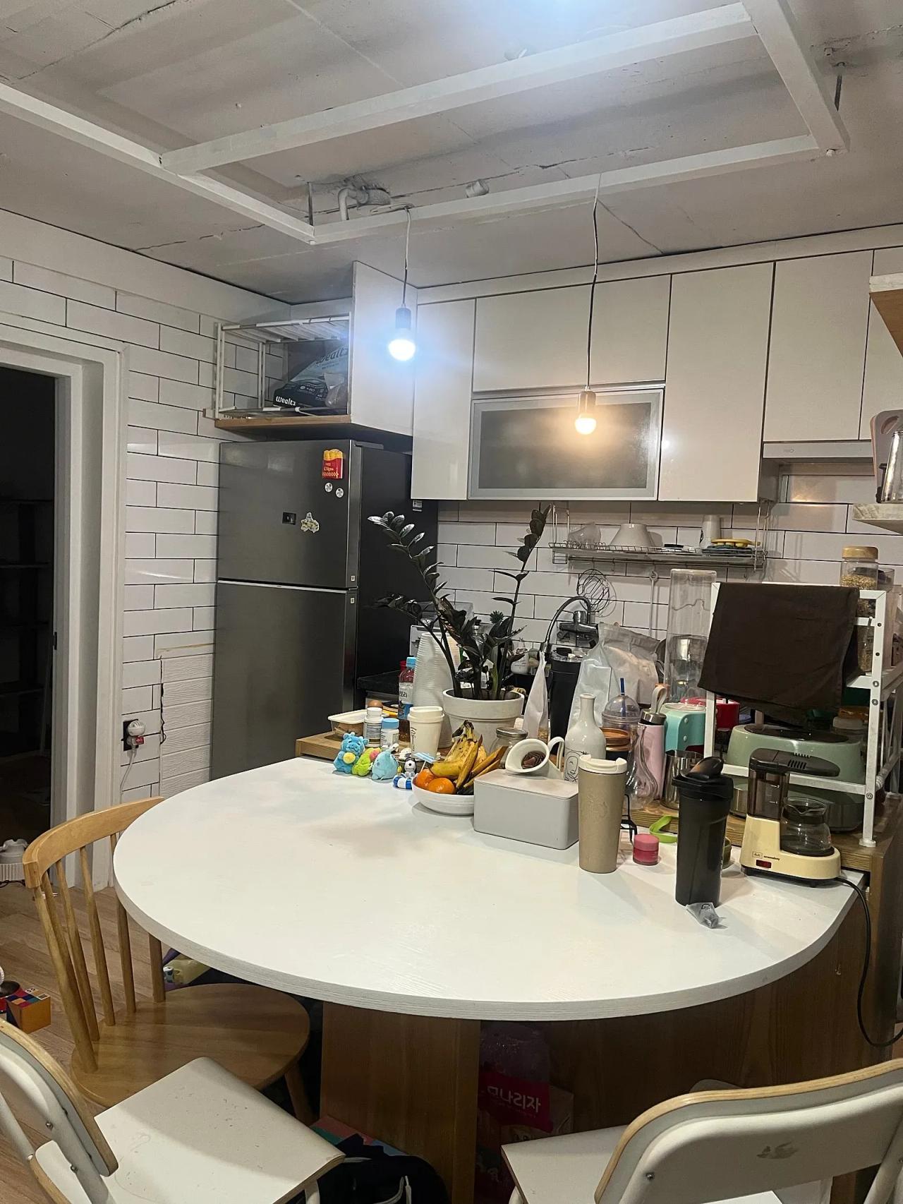 Seongdong-gu, Seoul ONEROOM [300/40] Tìm bạn nữ ở ghép gần ga Hangdang (tuyến 5) / ga Wangsimni (tuyến 2). (Có mèo)