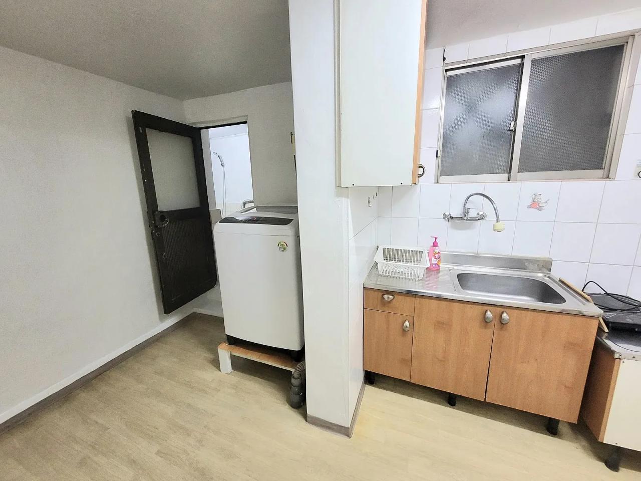 Seoul ONEROOM $323 8