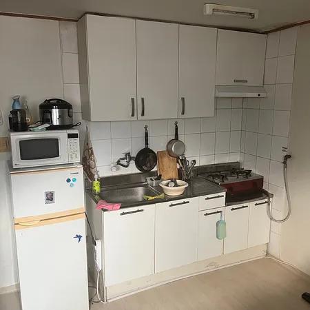 [Monthly Rent] [3 minutes from Exit 4 of Sungip Station] 3 million KRW deposit / 420,000 KRW rent, one-room