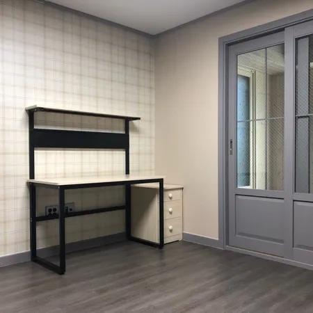 [Two-Room Monthly Rent] Live in Hyeonseong Ville Two-Room near Kangwon National University Samcheok with spacious parking and a safe residential environment~!!
