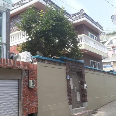 [Cho thuê hai phòng] [Yeongdo, cách Đại học Kosin 5 phút] Có sân thượng view biển, full nội thất hai phòng
