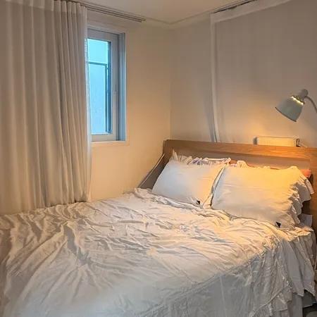 [Monthly rental] [New Daebyeon Samseong Street]Separate one room reverse rental13000/10 Deposit adjustable