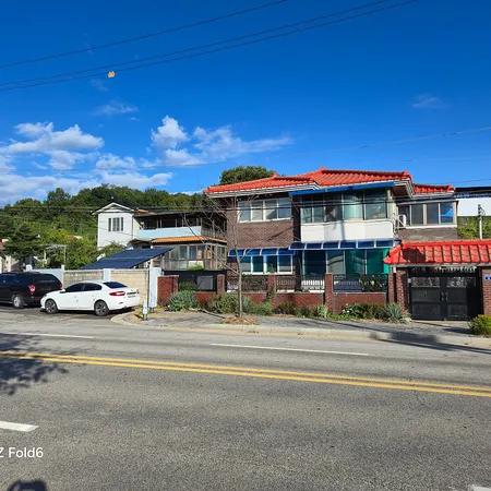 「[3ルーム以上の月賃料] 東豆川中央駅近く、南向きフルインテリア30坪スリールーム月賃料50万ウォン！」