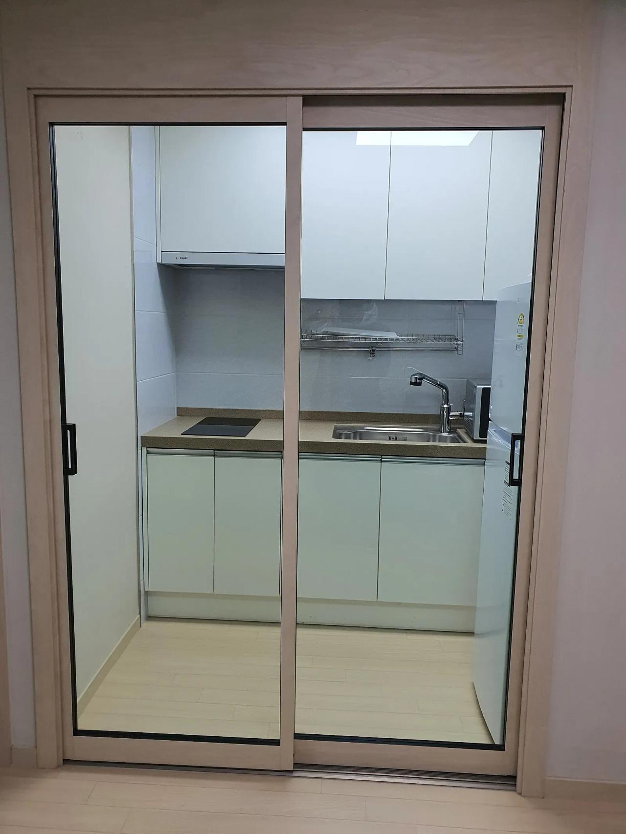 Hwaseong-si, Gyeonggi ONEROOM $308 9