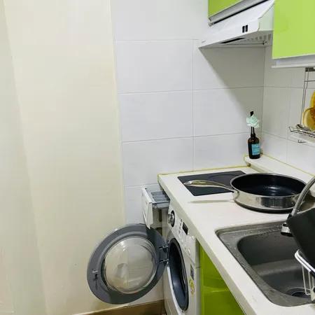Căn hộ một phòng tách biệt gần Ga Sinjeong