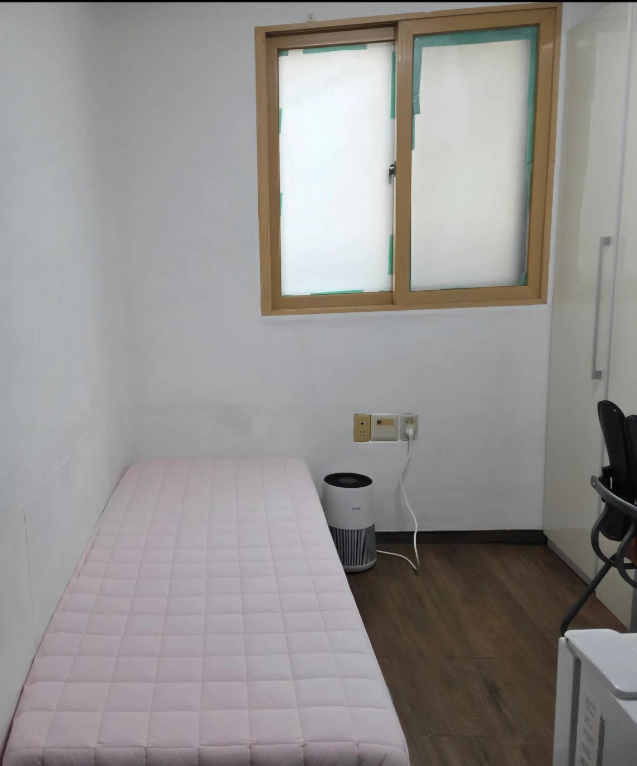 Gwanak-gu, Seoul ONEROOM $239 3
