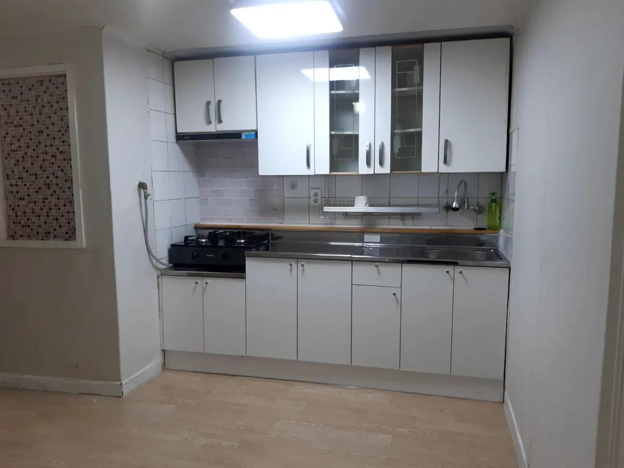 39 Sopa-ro 4-gil, Jung District, Seoul, South Korea ONEROOM $719