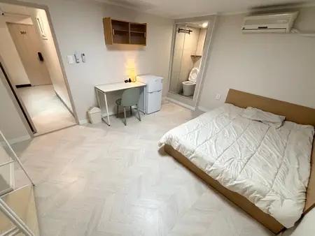 Seoul SHAREHOUSE $677 10