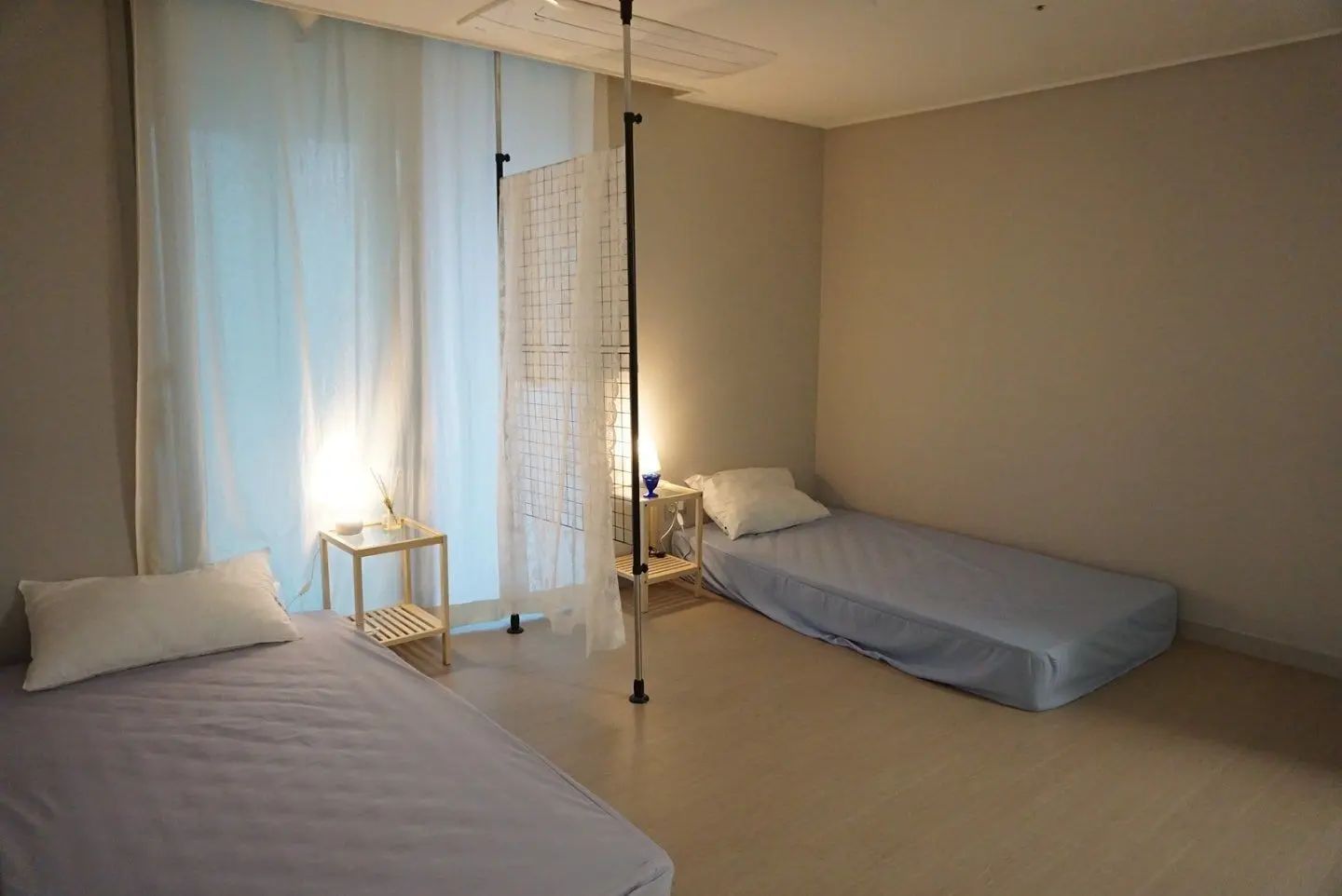 Room image 4