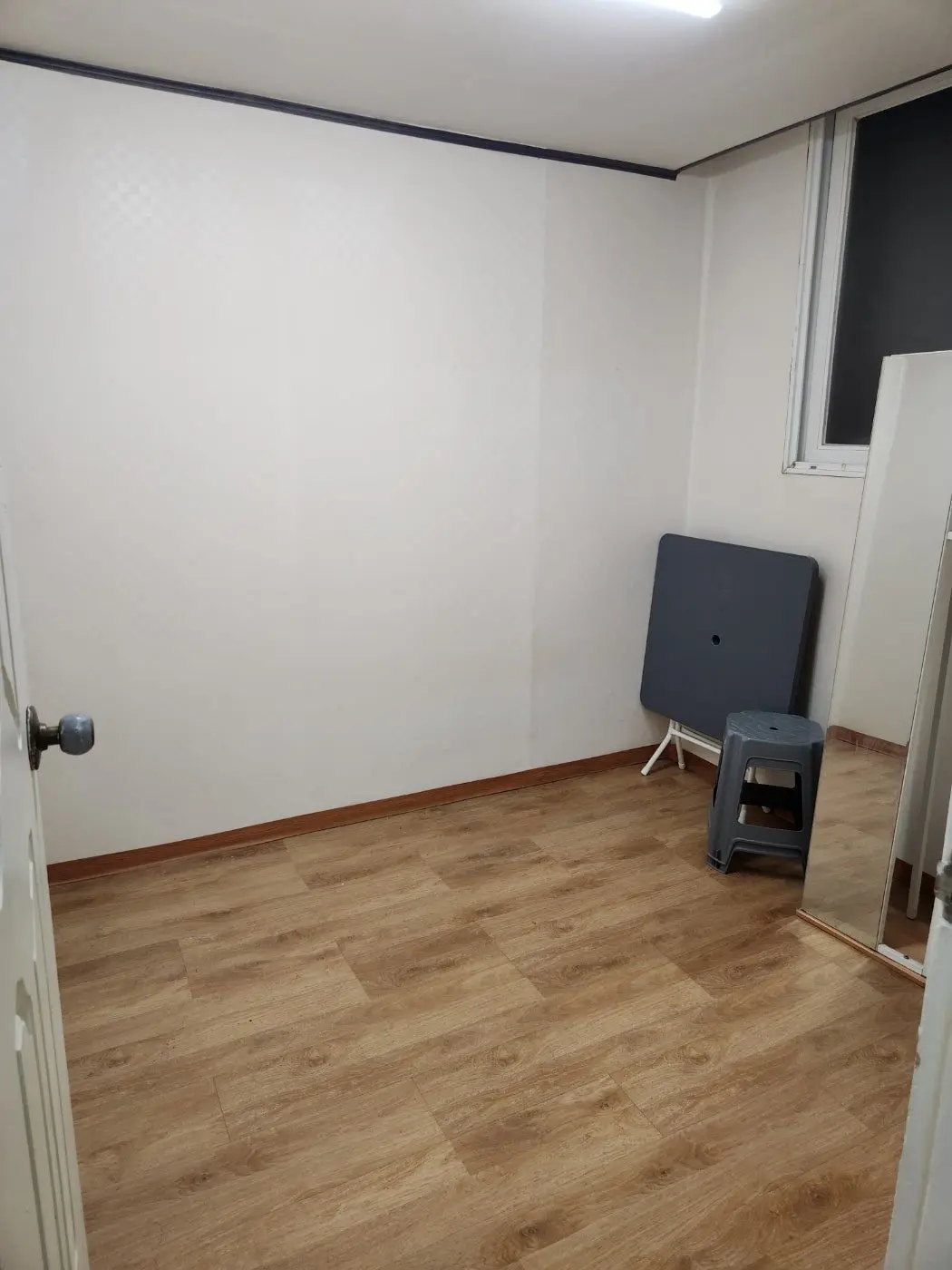 Room image 1