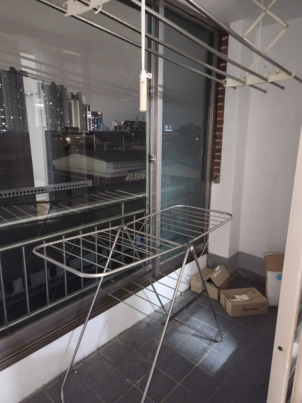Room image 4