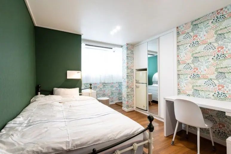 Room image 2