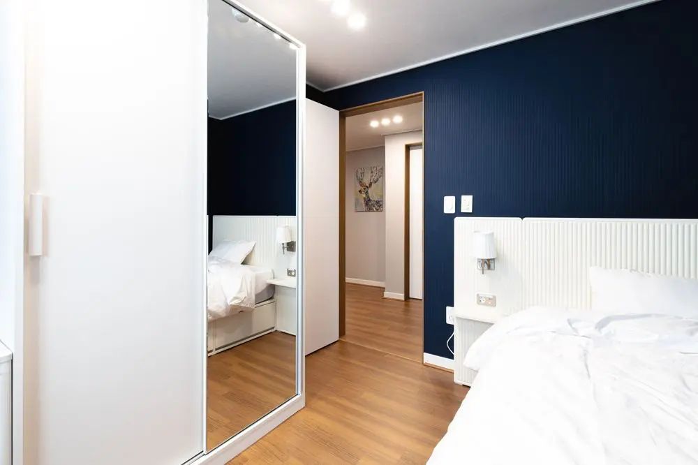 Room image 5