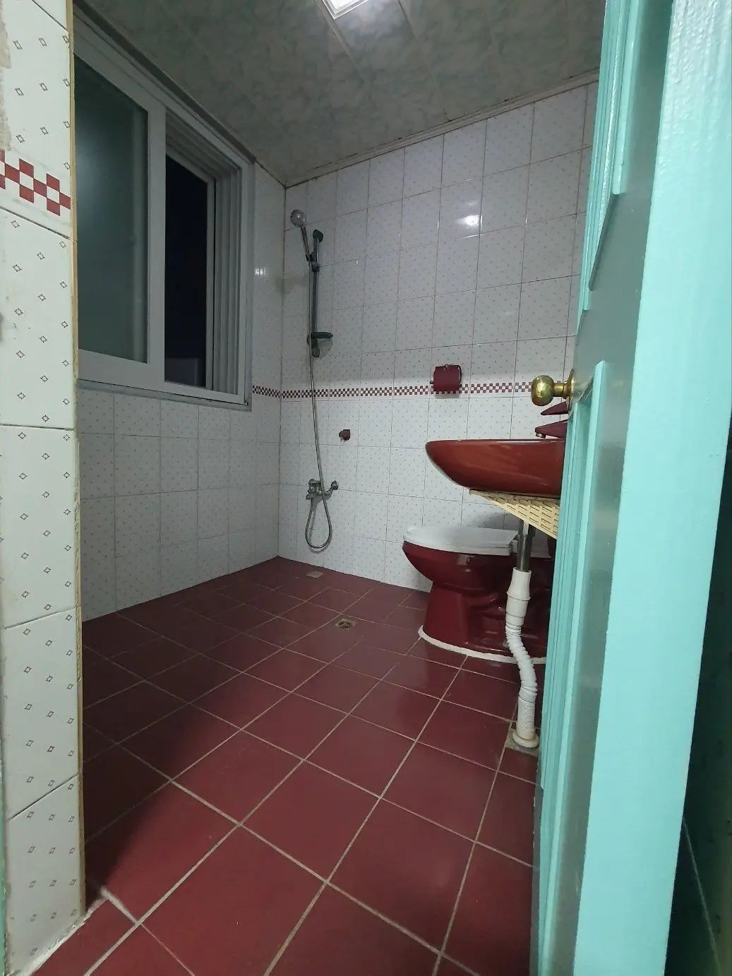 Room image 3