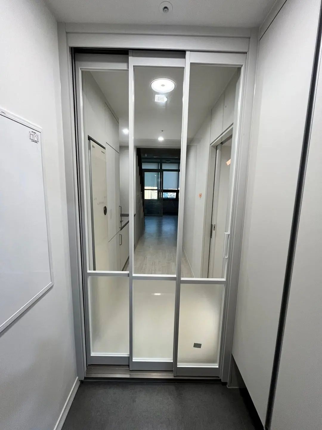 Room image 2
