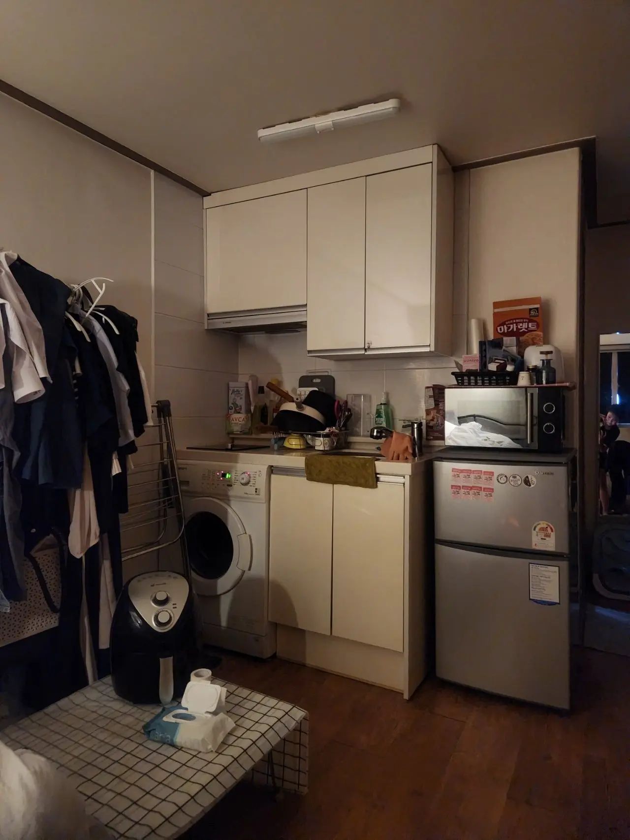 Room image 4