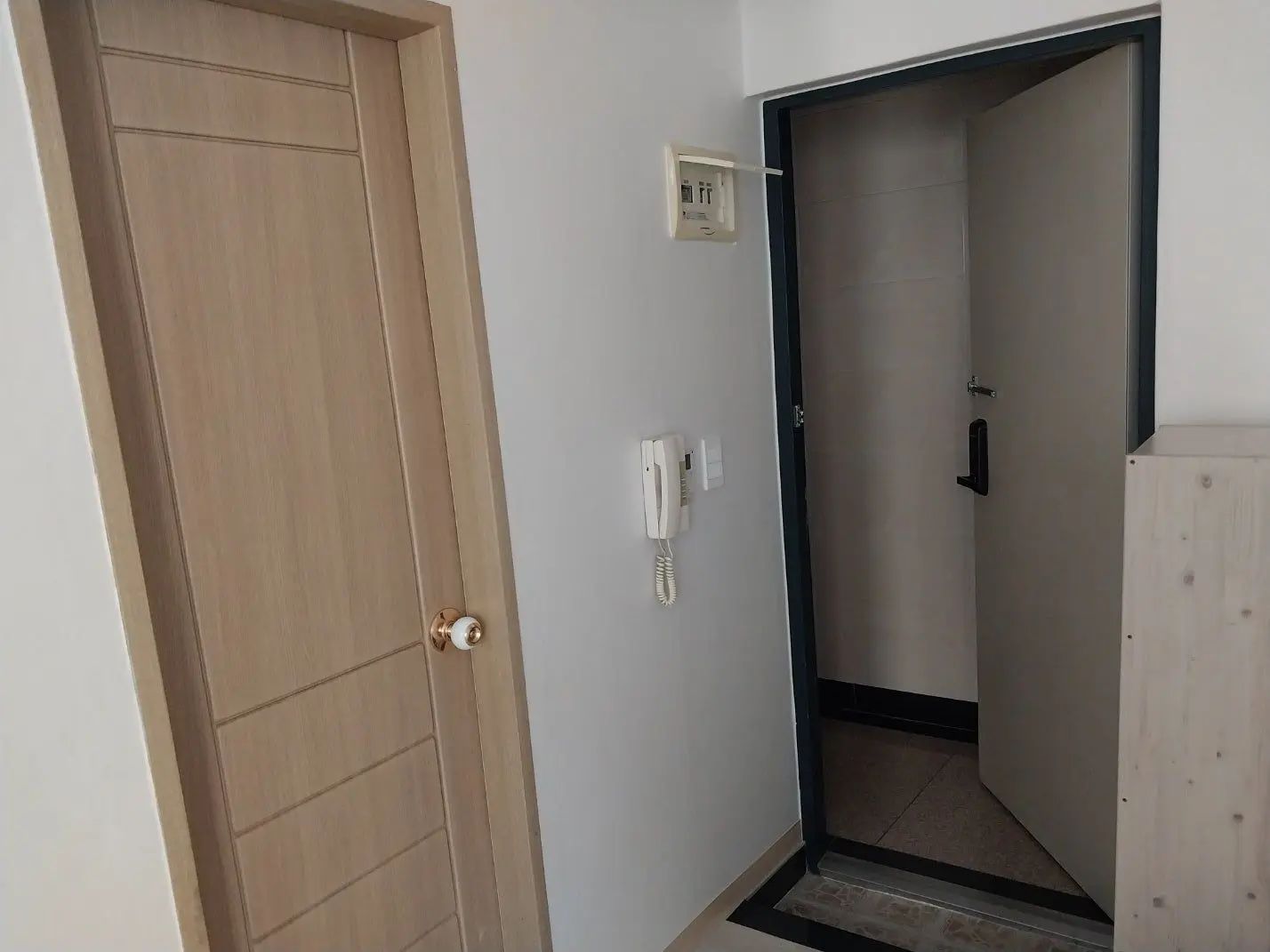 Room image 3