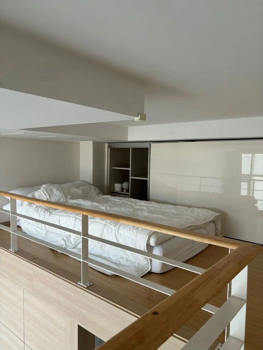 Room image 5