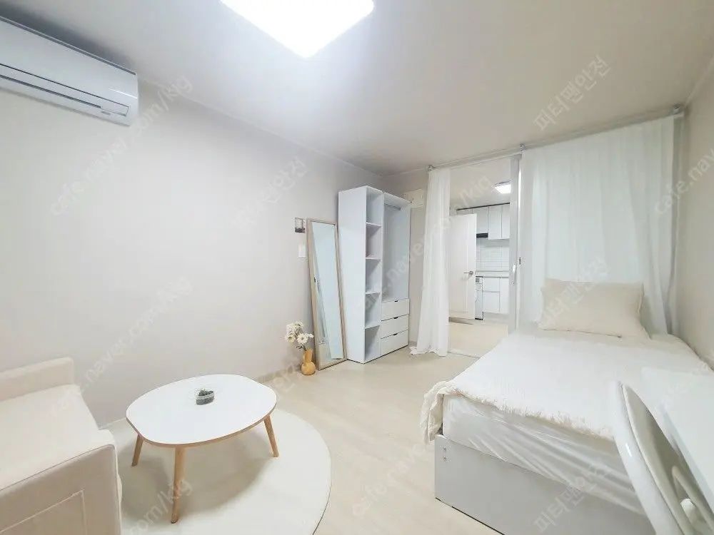 Room image 5