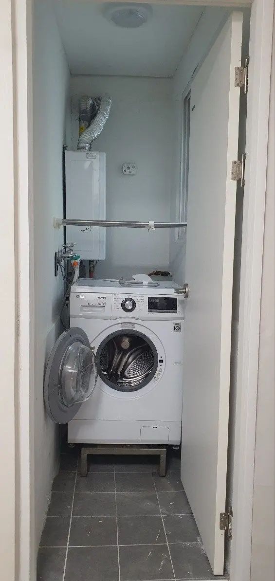 Room image 3