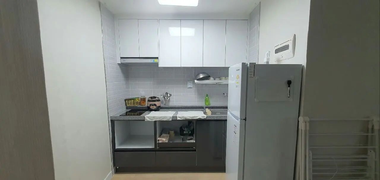 Room image 5
