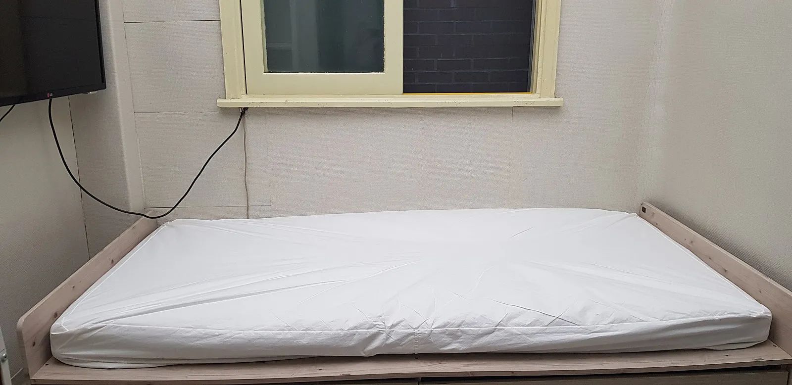 Room image 5